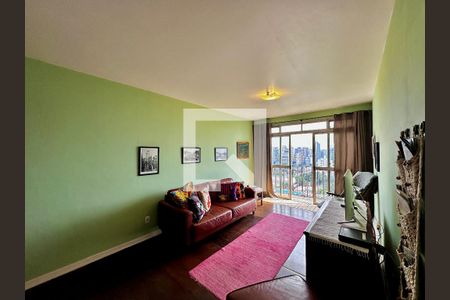 Sala de apartamento à venda com 3 quartos, 106m² em Santo Amaro, São Paulo