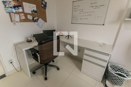 Quarto / Escritório de apartamento para alugar com 3 quartos, 70m² em Pernambués, Salvador