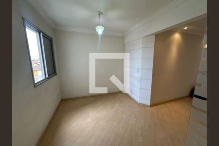 Sala de apartamento à venda com 2 quartos, 56m² em Jardim Santa Clara, Guarulhos