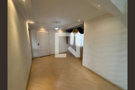 Sala de apartamento à venda com 2 quartos, 56m² em Jardim Santa Clara, Guarulhos