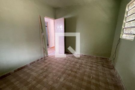 Quarto de casa para alugar com 2 quartos, 60m² em Vila Leopoldina, Duque de Caxias