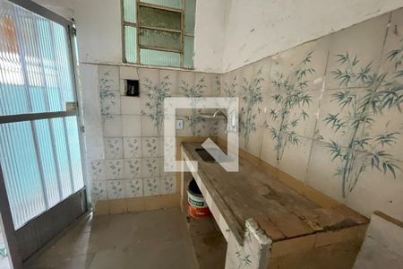 Cozinha de casa para alugar com 1 quarto, 50m² em Vila Leopoldina, Duque de Caxias