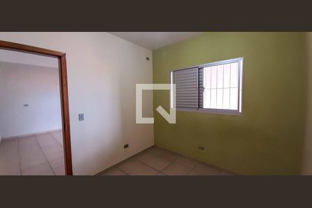 Quarto de casa para alugar com 1 quarto, 70m² em Santa Maria, Osasco