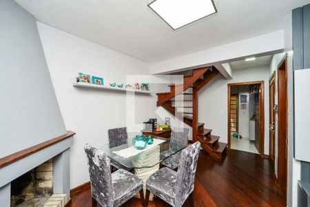 Sala de casa de condomínio à venda com 3 quartos, 108m² em Jardim Sabará, Porto Alegre