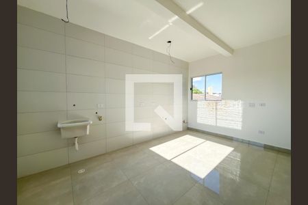 Sala / Cozinha de apartamento para alugar com 1 quarto, 45m² em Vila Mangalot, São Paulo