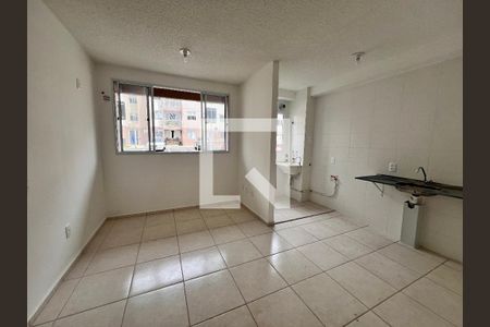 Sala de apartamento para alugar com 2 quartos, 43m² em Curicica, Rio de Janeiro