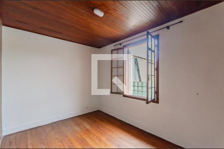 Quarto 2 de casa para alugar com 3 quartos, 120m² em Vila Clementino, São Paulo