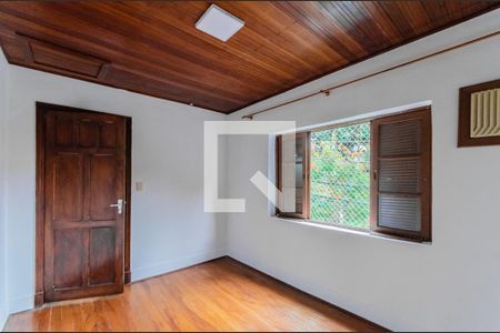 Quarto 1 de casa para alugar com 3 quartos, 120m² em Vila Clementino, São Paulo