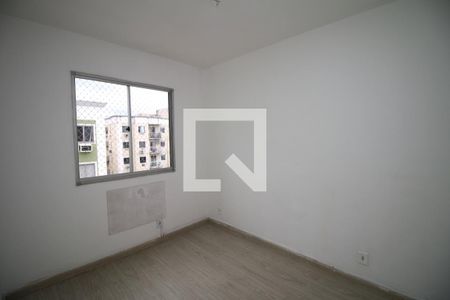 Quarto 2 de apartamento para alugar com 3 quartos, 55m² em Irajá, Rio de Janeiro