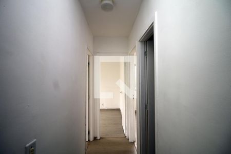 Sala - Corredor de apartamento para alugar com 3 quartos, 55m² em Irajá, Rio de Janeiro