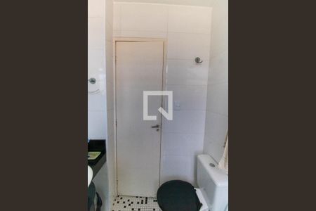 Apartamento à venda com 110m², 3 quartos e 1 vaga Apartamento à venda com 110m², 3 quartos e 1 vagaBanheiro Social 1