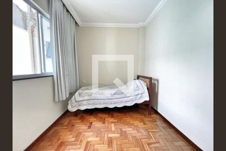 Quarto de apartamento à venda com 1 quarto, 75m² em Centro, Belo Horizonte