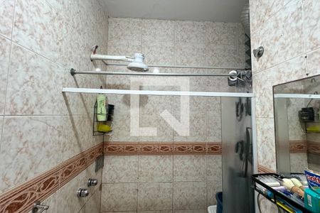 Banheiro de apartamento à venda com 1 quarto, 29m² em Copacabana, Rio de Janeiro