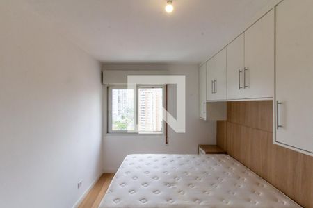 Quarto 1 de apartamento à venda com 2 quartos, 70m² em Perdizes, São Paulo