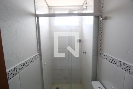 Banheiro Social de apartamento para alugar com 2 quartos, 44m² em Tubalina, Uberlândia