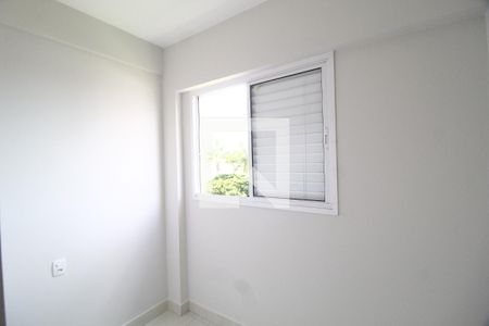 Quarto 1 de apartamento para alugar com 2 quartos, 44m² em Tubalina, Uberlândia