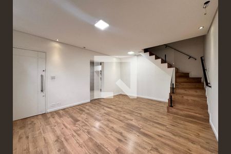 Sala de casa para alugar com 3 quartos, 169m² em Vila Camilópolis, Santo André