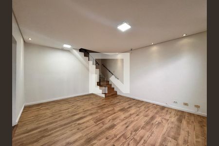 Sala de casa para alugar com 3 quartos, 169m² em Vila Camilópolis, Santo André