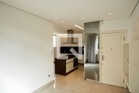 Apartamento para alugar com 2 quartos, 80m² em Santa Efigênia, Belo Horizonte