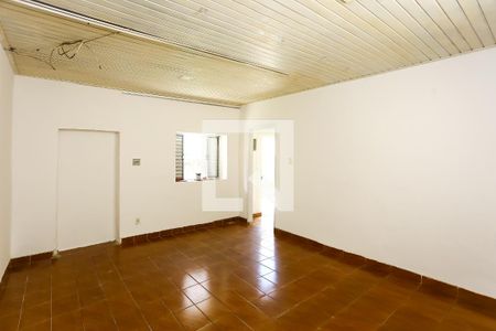 Sala/Quarto de casa para alugar com 1 quarto, 45m² em Vila Ernesto, São Paulo