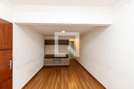 Sala de casa para alugar com 3 quartos, 132m² em Jardim Iracema, São Paulo