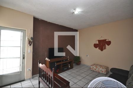 Sala de casa à venda com 4 quartos, 198m² em Vila Gustavo, São Paulo