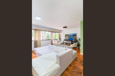 Sala de apartamento para alugar com 3 quartos, 130m² em Campo Belo, São Paulo