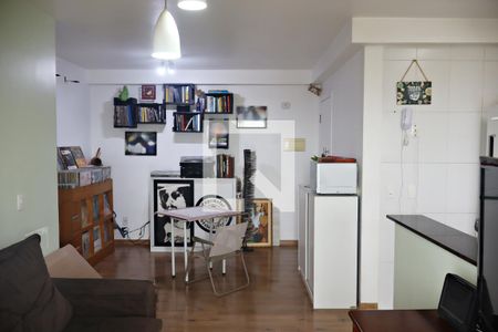 Sala de apartamento para alugar com 2 quartos, 64m² em Picanço, Guarulhos