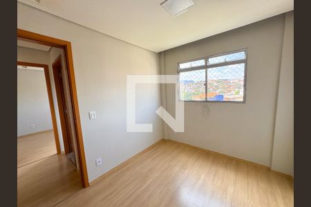 Quarto 2 de apartamento para alugar com 2 quartos, 48m² em Milionários, Belo Horizonte