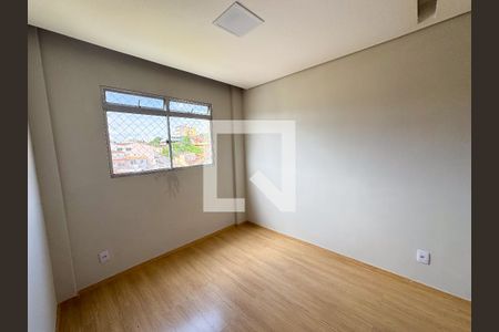 Quarto 2 de apartamento para alugar com 2 quartos, 48m² em Milionários, Belo Horizonte