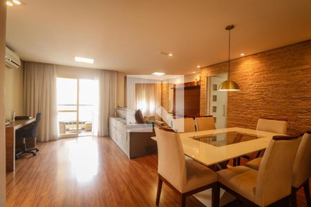 Sala de apartamento para alugar com 3 quartos, 100m² em Vila Suzana, São Paulo