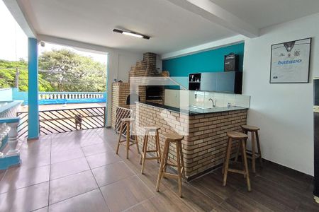 Casa à venda com 151m², 2 quartos e 2 vagas Casa à venda com 151m², 2 quartos e 2 vagasÁrea Gourmet