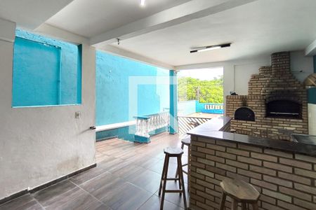 Casa à venda com 151m², 2 quartos e 2 vagas Casa à venda com 151m², 2 quartos e 2 vagasÁrea Gourmet