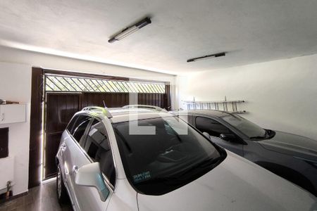 Casa à venda com 151m², 2 quartos e 2 vagas Casa à venda com 151m², 2 quartos e 2 vagasÁrea comum