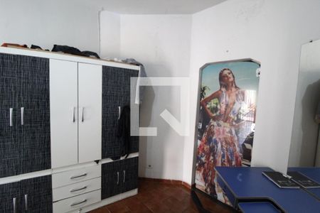 Quarto 1 de casa para alugar com 8 quartos, 300m² em Santa Mônica, Uberlândia