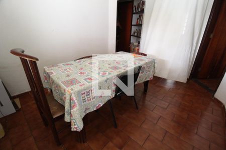 Sala de Jantar de casa para alugar com 8 quartos, 300m² em Santa Mônica, Uberlândia