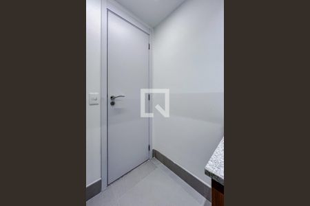 Banheiro de kitnet/studio para alugar com 1 quarto, 27m² em Vila Mariana, São Paulo