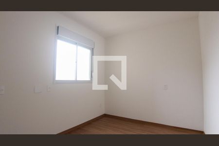 Quarto 1 de apartamento para alugar com 2 quartos, 44m² em Cidade São Mateus, São Paulo