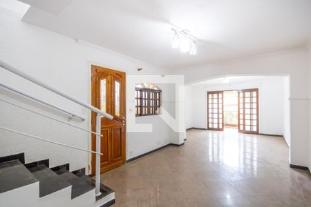 Sala de casa para alugar com 3 quartos, 268m² em Cidade das Flores, Osasco