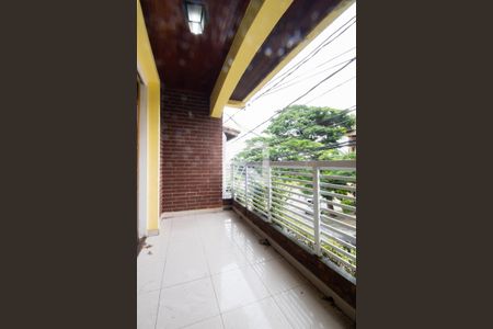 Sacada de casa para alugar com 3 quartos, 268m² em Cidade das Flores, Osasco