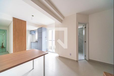 Sala de apartamento para alugar com 2 quartos, 56m² em Parque das Nações, Santo André