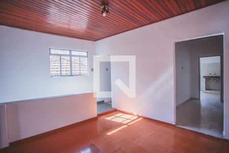 Sala de casa para alugar com 2 quartos, 40m² em Chácara Inglesa, São Paulo