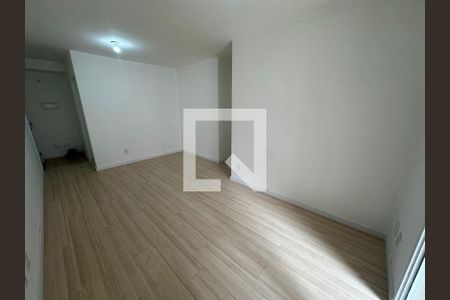 Sala de apartamento para alugar com 3 quartos, 77m² em Jardim Flor da Montanha, Guarulhos