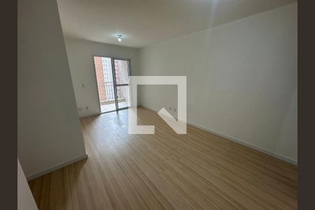 Sala de apartamento para alugar com 3 quartos, 77m² em Jardim Flor da Montanha, Guarulhos