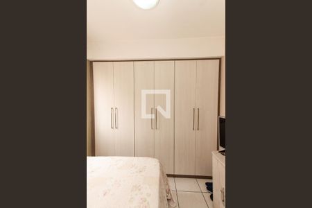 Quarto 1   de apartamento à venda com 2 quartos, 50m² em Vila Mazzei, São Paulo