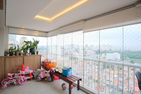 Varanda de apartamento à venda com 3 quartos, 107m² em Tatuapé, São Paulo