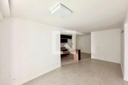 Sala de apartamento para alugar com 2 quartos, 70m² em Botafogo, Rio de Janeiro