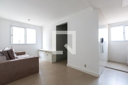 Sala de apartamento para alugar com 2 quartos, 42m² em Itaquera, São Paulo