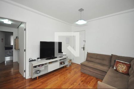 Sala de apartamento para alugar com 3 quartos, 74m² em Vila Progredior, São Paulo