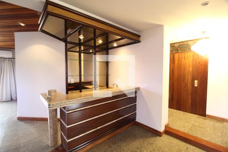 Sala de apartamento para alugar com 4 quartos, 319m² em Centro, Uberlândia